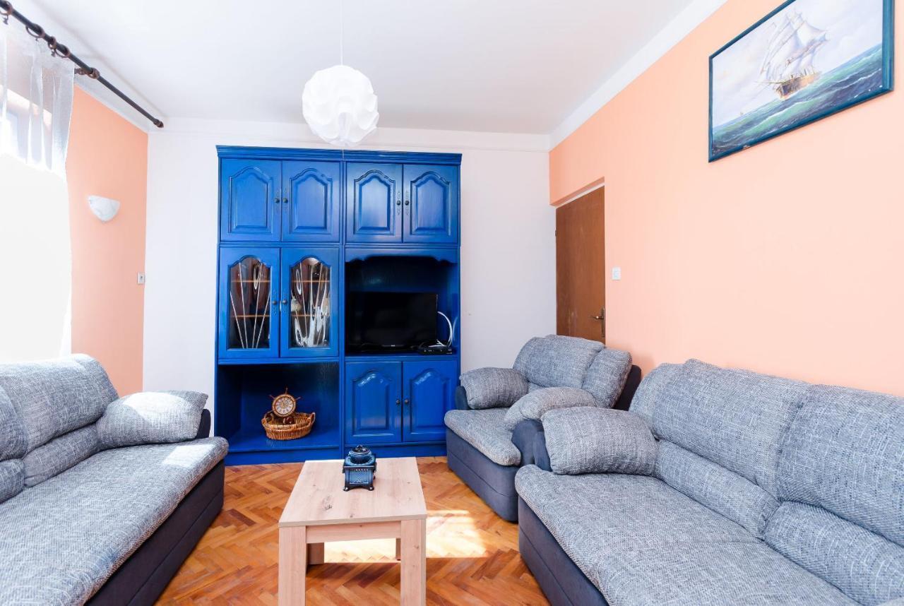 קמפור Apartments Vesna מראה חיצוני תמונה