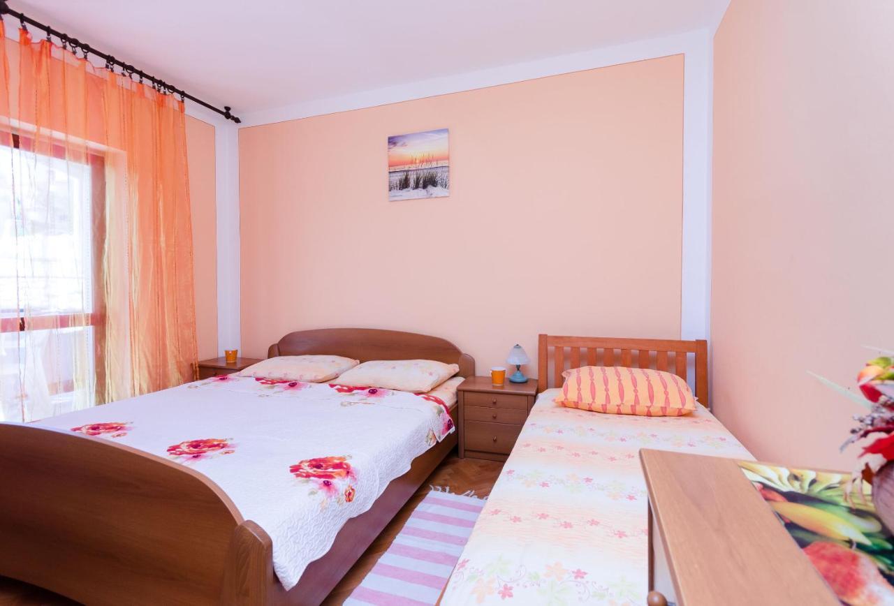 קמפור Apartments Vesna מראה חיצוני תמונה