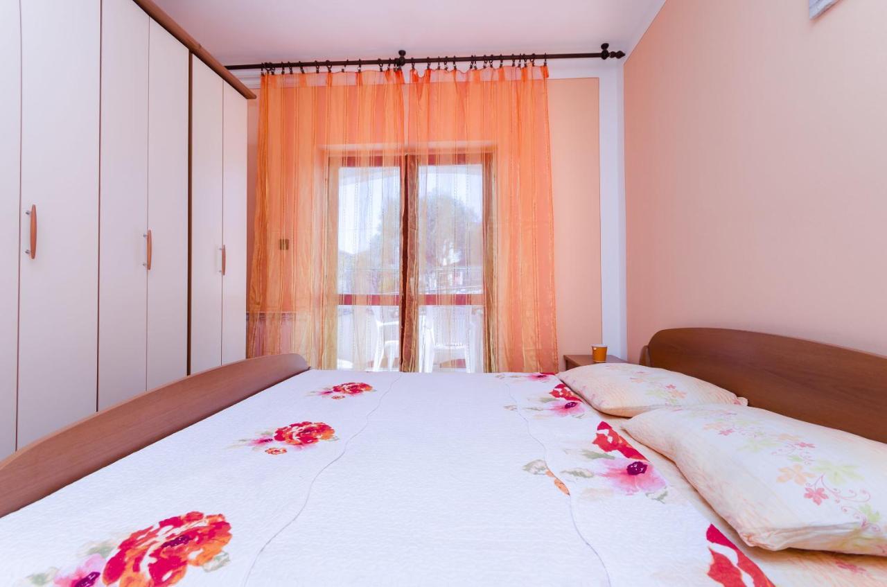 קמפור Apartments Vesna מראה חיצוני תמונה