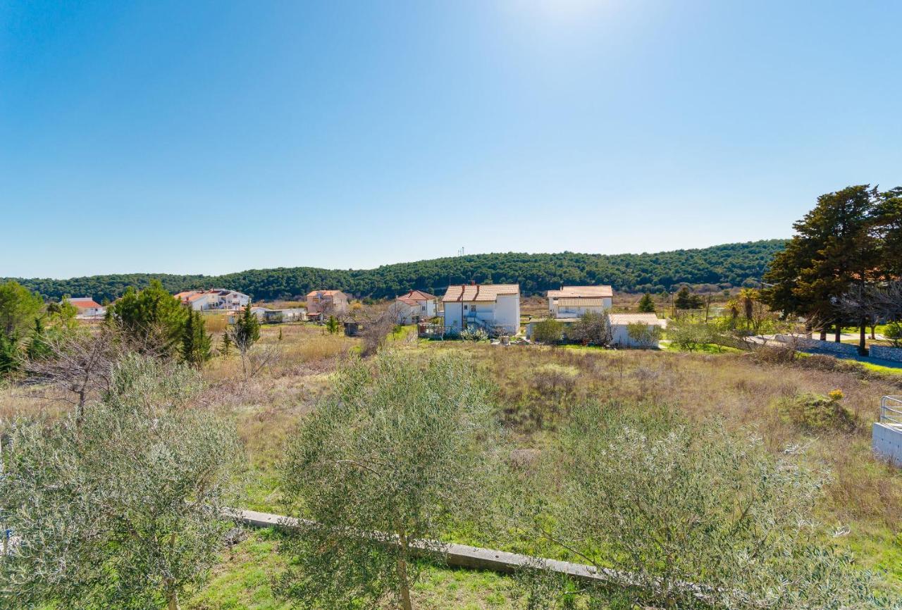 קמפור Apartments Vesna מראה חיצוני תמונה